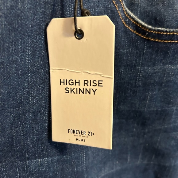 Stretch Blue Denim High-waisted Jeans -plus size - Picture 4 of 6